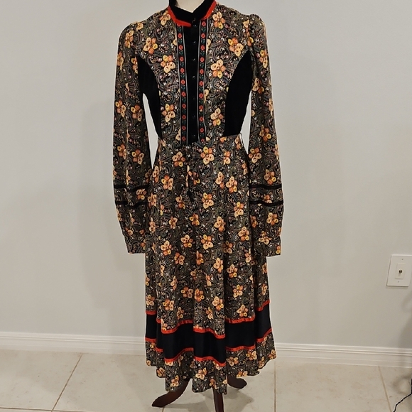 Gunne Sax Dresses & Skirts - Vintage 70s Gunne Sax by Jessica Floral Prairie Maxi Dress Velvet Trim